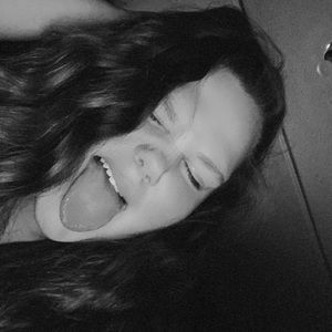 Meet your Posher, Destini’s